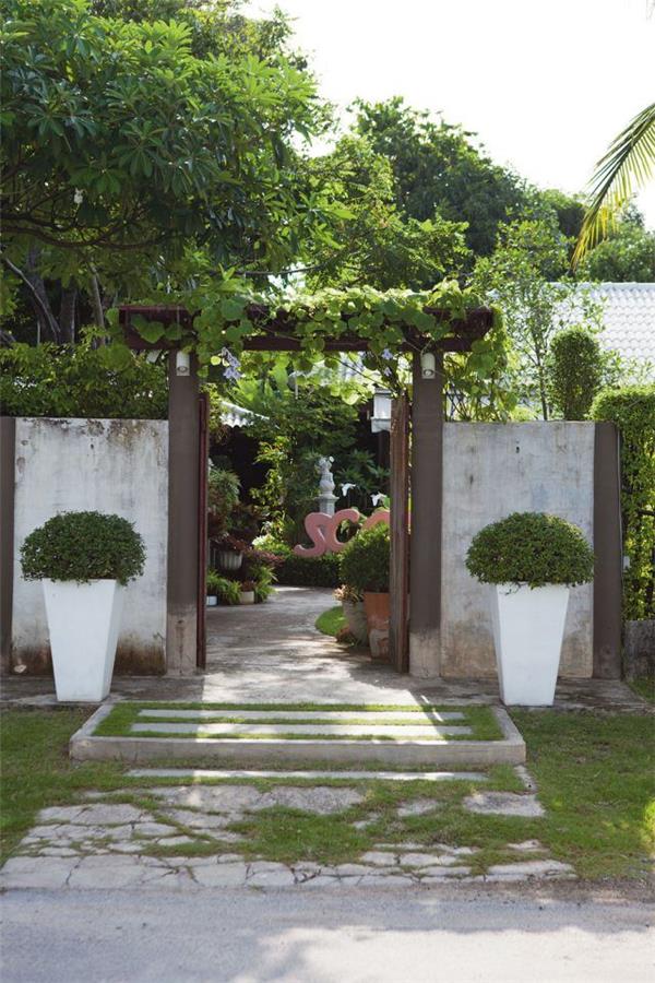 #(门)#(民宿大门)#(入户庭院)#(小院门口)#(小院入口)#(院门口)#(民宿门头)#(民宿入口)#(庭院入口)#(院子)