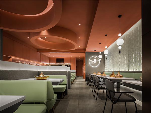 20年老牌火锅店，开设年轻支线专门店？#餐厅空间设计 #美食 #创意空间 