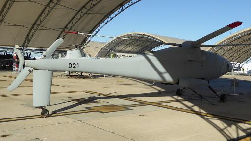 a160t"蜂鸟"无人直升机