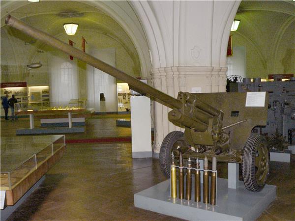 M1943 (ZiS-2)57毫米反坦克炮_2649643