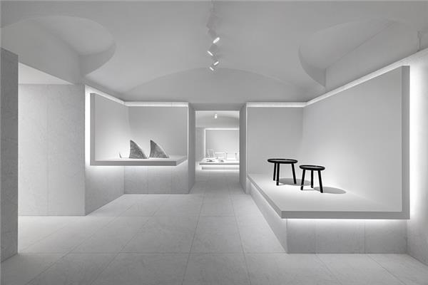 马索托米兰展厅 / nendo_3510318