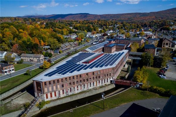 Mass MoCA Building 6_3534741