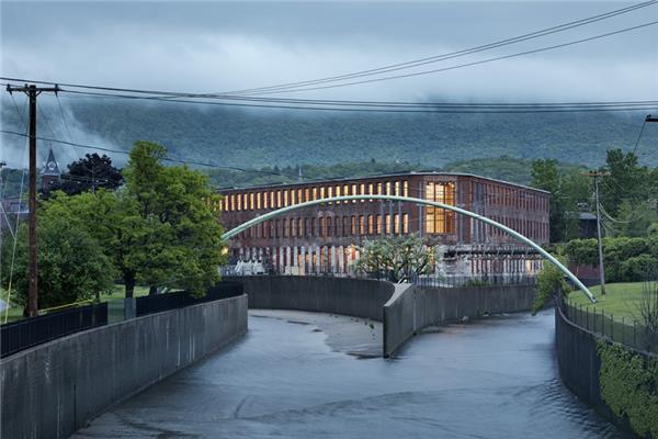 Mass MoCA Building 6_3534741