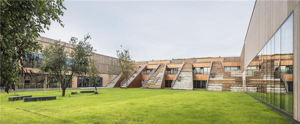 Akademeia中学，波兰 / Medusa Group Architects_3536065