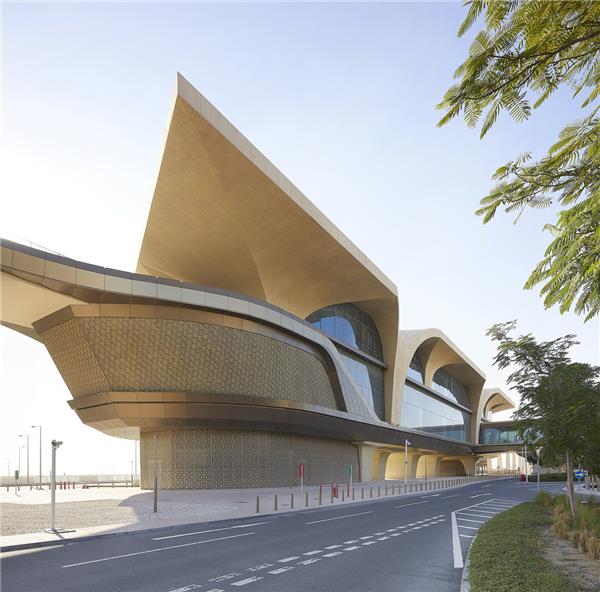 多哈地铁网络#(UNStudio)#(ZahaHadidArchitects)#(车站)#(城市更新)#(地铁)#(地铁14号线)#(地铁空间)#(地铁站规划设计)#(地铁站入口)#(地铁站周边)#(服务设施)#(钢金属外墙建筑设计案例)#(公共建筑)#(公共空间)#(交通建筑)#(金属外墙建筑设计)#(旧铜板饰面)#(老项目改造)#(列车站)#(美索亚)#(商业空间设计)#(上海地铁14号线豫园站)#(上海地铁站)#(行政办公建筑)#(豫园站)#(gmp)#(NeiheiserArgyros)#(TOMO東木筑造)#(城市轨道交通)#(城市轨道交通系统)#(地铁站)#(地铁站口)#(地铁站室内设计)#(地铁站效果图)#(钢结构)#(钢金属外立面建筑设计)#(工业建筑设计)#(公共交通基础设施)#(公共职能建筑)#(花岗岩)#(交通建筑设计)#(交通设施)#(金属穿孔屏墙)#(金属外立面建筑设计)#(老旧建筑改造)#(老旧建筑更新)#(铝板)#(耐候钢板)#(商业建筑)#(乌鲁木齐)#(雪莲花)#(中国铁路设计集团有限公司)