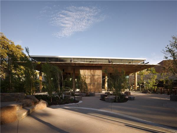阿德莱德动物园大熊猫馆#(AssemblyArchitectsLimited)#(出彩公园景观案例)#(大地景观)#(德国景观设计)#(动物园)#(动物园建筑设计)#(风景)#(公共建筑设计)#(公共空间)#(公园)#(公园景观设计案例)#(公园设计理念)#(景观)#(摄影)#(文化建筑设计)#(熊猫儿童乐园)#(熊猫乐园)#(游乐场所)#(展览空间)#(展区)#(BIG)#(BjarkeIngelsGroup)#(KresingsArchitektur)#(MarkusSchietschArchitekten)#(宠物公园)#(公园规划设计案例)#(公园景观规划)#(建筑)#(景观公园案例)#(设计)#(小动物公园)#(小型动物园)#(小型公园设计案例)#(休闲娱乐)#(展览建筑设计)