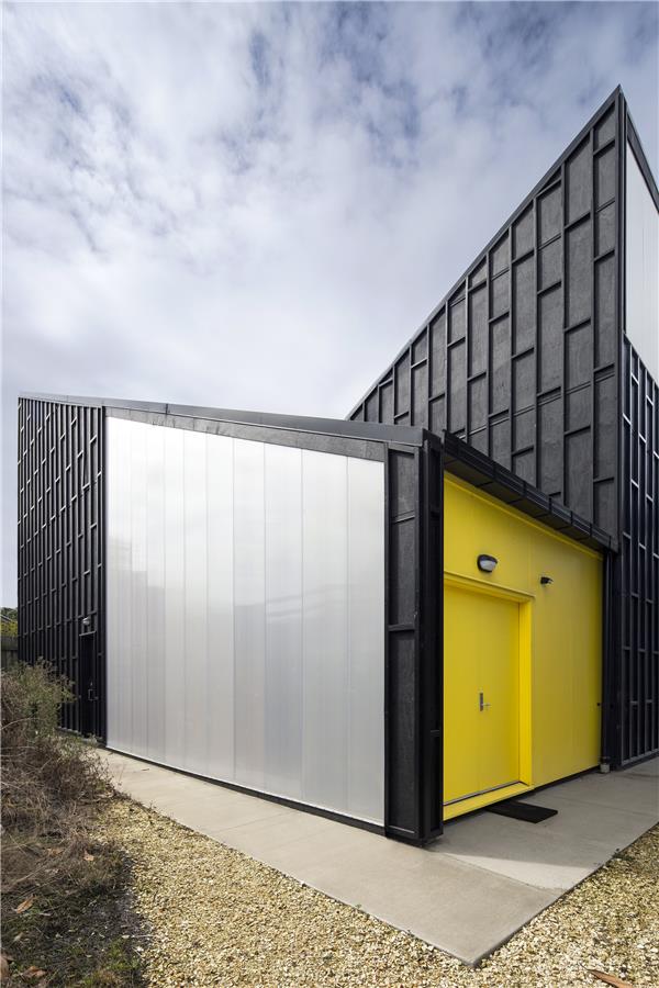 奥克兰动物园长颈鹿养殖场#(AssemblyArchitectsLimited)#(出彩公园景观案例)#(大地景观)#(德国景观设计)#(动物园)#(动物园建筑设计)#(风景)#(公共建筑设计)#(公共空间)#(公园)#(公园景观设计案例)#(公园设计理念)#(景观)#(摄影)#(文化建筑设计)#(熊猫儿童乐园)#(熊猫乐园)#(游乐场所)#(展览空间)#(展区)#(BIG)#(BjarkeIngelsGroup)#(KresingsArchitektur)#(MarkusSchietschArchitekten)#(宠物公园)#(公园规划设计案例)#(公园景观规划)#(建筑)#(景观公园案例)#(设计)#(小动物公园)#(小型动物园)#(小型公园设计案例)#(休闲娱乐)#(展览建筑设计)