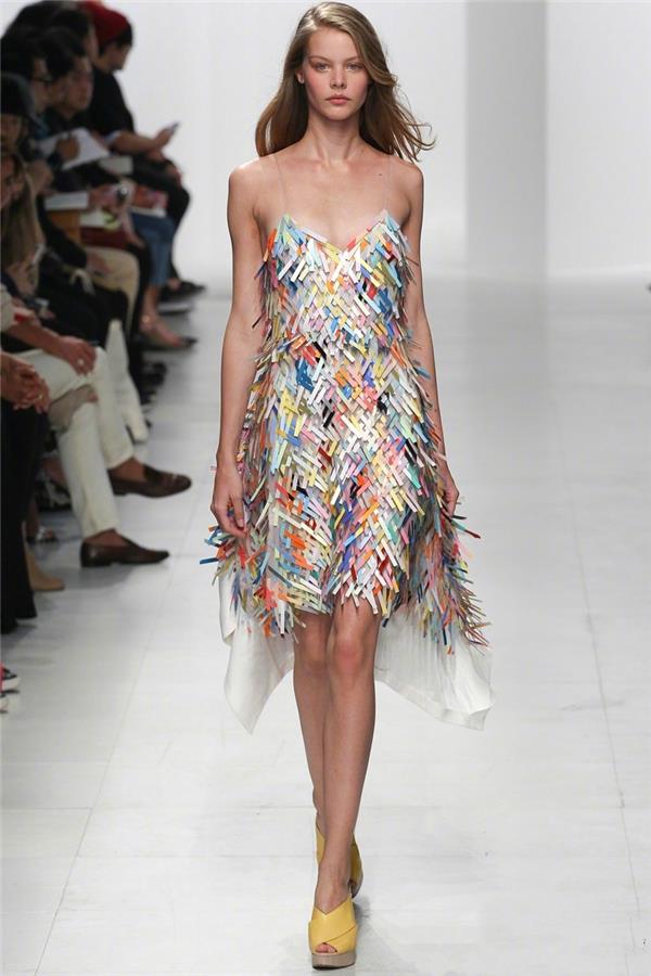 Hussein Chalayan 2014#时装秀 #秀场 #时尚潮流 