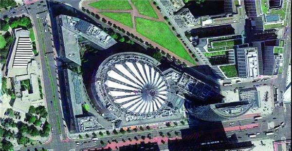 彼得·沃克景观—德国柏林索尼中心景观