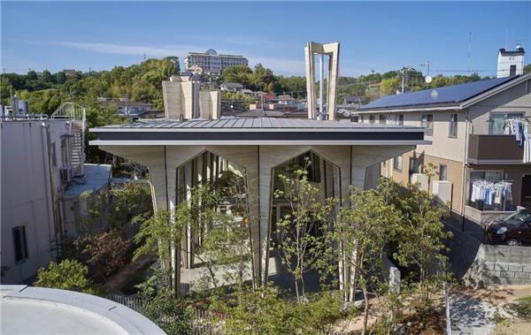 日本“村庄式”幼儿园,通过柱子和梁增加建筑的强度_3646558