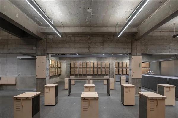 三顿半咖啡首家概念店落地上海，“工厂风”空间_3658936