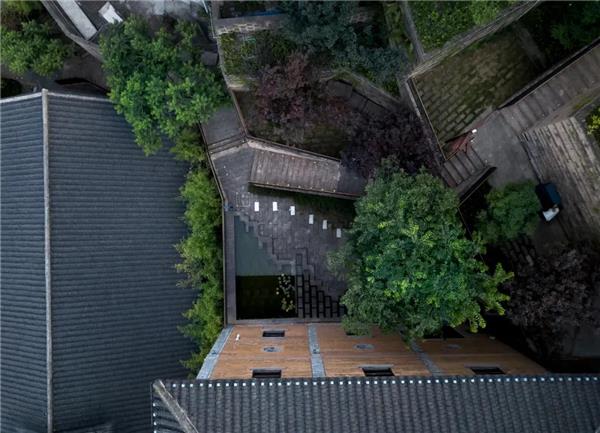 重庆故宫文物南迁纪念馆景观设计#(24HArchitecture)#(ALAArchitects)#(gmp)#(GOA大象设计)#(HHDesign)#(INUC)#(LOTEK)#(MAYUArchitects)#(MCKNHMArchitects)#(neriandhu如恩设计)#(UnSangDongArchitects)#(白色)#(办公空间)#(办公楼)#(北京建院)#(滨水建筑)#(仓库改造)#(抽象)#(大东文化艺术中心)#(地面涂装)#(赌场)#(儿童活动与学习中心)#(工作室)#(构筑物)#(观演建筑设计)#(红色广场)#(红色主题)#(鸿坤艺术活动中心)#(画廊)#(会所)#(纪念馆景观)#(纪念塔)#(家居生活馆)#(家居展厅)#(建筑)#(建筑分析)#(建筑改造)#(街道振兴)#(介景设计ATAH)#(景观建筑设计)#(旧建改造)#(旧建筑翻新)#(剧院)#(开放空间)#(空中花园)#(乐天设计)#(临水建筑)#(龙)#(铝金属外立面建筑设计)#(铝金属外墙建筑设计案例)#(螺旋)#(美术画廊馆)#(美术中心)#(民俗博物馆)#(南昌纯水岸艺术展廊)#(暖色木纹铝格栅)#(普罗建筑)#(墙面改造)#(曲面)#(人文)#(山地建筑)#(商业建筑)#(上海日清建筑设计有限公司)#(设计)#(深圳)#(书画院)#(水塔)#(塔)#(汤桦建筑设计)#(体育馆)#(图石设计)#(图书馆8000平方米)#(图书馆案例)#(图书馆平面)#(图书馆平面设计)#(隈研吾)#(文化地标)#(文化建筑)#(文化建筑效果图)#(文化交流中心)#(文化中心)#(屋顶花园)#(现代图书馆立面)#(小型)#(校园建筑)#(校园中心)#(休闲娱乐)#(演播建筑设计)#(艺术空间)#(娱乐场所)#(枣庄人民英雄纪念园)#(展馆)#(展览馆)#(中国国家画院青岛国际交流中心)#(装置建筑设计)#(综合体)#(10D)#(Aedas)#(FernandoHigueras)#(gmpArchitekten)#(NEXTarchitects)#(Penda槃达中国)#(巴特罗)#(北京市建筑设计研究院)#(博物馆)#(博物馆设计)#(地标)#(地标建筑)#(凡人纪念塔)#(方形建筑)#(分析图)#(改造)#(高差建筑)#(革命纪念馆)#(工厂改造)#(公共建筑)#(公共文化空间)#(广东)#(国外文化馆)#(海螺建筑)#(海螺形建筑)#(海洋元素)#(杭州)#(红色)#(红色公园)#(红色纪念馆)#(红色建筑)#(弧面)#(画室)#(混凝土建筑设计)#(纪念场所)#(纪念公园景观设计案例)#(纪念馆)#(纪念馆景观设计)#(纪念建筑)#(纪念生活)#(纪念园景观设计案例)#(家居艺术馆)#(家具展厅)#(建筑大师作品赏析)#(建筑设计)#(教育建筑)#(街道改造)#(荆棘之冠)#(剧场)#(剧院建筑设计)#(开放空间设计)#(科研建筑设计)#(历史博物馆)#(临水博物馆)#(螺旋建筑)#(螺旋艺廊)#(美术)#(美术馆)#(美术馆立面)#(曲线)#(人文建筑)#(森拓设计机构)#(山地公共空间)#(商店)#(商业)#(社区中心)#(售楼处)#(水云间三盛CITY品牌馆)#(体育建筑)#(天津滨海文化中心和博物馆)#(天津华汇设计公司)#(图书馆)#(图书馆案例分析)#(图书馆大厅)#(图书馆建筑)#(图书馆平面图)#(图书馆设计)#(文化)#(文化建筑设计)#(文化交流)#(文化艺术中心)#(销售中心)#(小型建筑)#(艺术)#(艺术博物馆)#(艺术馆)#(艺术画廊)#(艺术家工作室)#(艺术廊)#(艺术生活馆)#(艺术厅方案)#(艺术中心)#(展览)#(展廊)#(浙江大学建筑设计研究院)#(直向建筑)#(重庆故宫文物南迁纪念馆景观设计)#(装置艺术)#(自然)