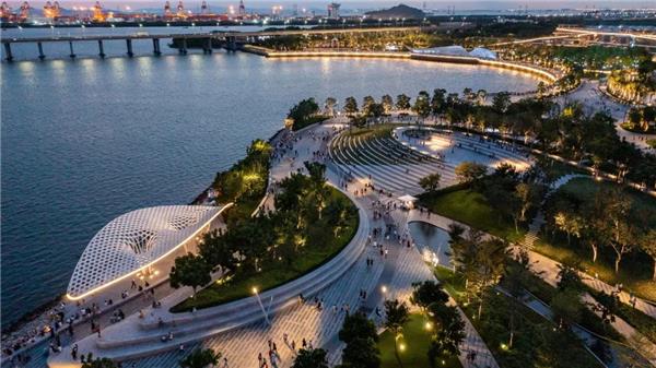 深圳宝安滨海文化公园#(WTD纬图设计)#(包头法制公园)#(滨海公园)#(滨水公园)#(城市公共景观)#(城市绿地设计)#(城市绿化)#(带水广场)#(防灾)#(非物质文化遗产主题公园)#(改造)#(公共空间)#(公园)#(公园灯光)#(公园景观设计)#(公园平面)#(公园设计)#(光明科学公园)#(广场)#(金地沈阳江山风华运动公园)#(科学主题公园)#(辽宁盘锦红马体育公园)#(哪吒主题小镇勇敢活泼的儿童神话主题乐园)#(曲线)#(人防)#(人物主题公园设计案例)#(森林公园)#(神话人物主题公园设计案例)#(生态绿地)#(体育建筑设计)#(铁路景观)#(文化公园)#(文旅项目)#(下沉广场)#(以月亮为主题的公园)#(圆形广场)#(圆形景观)#(运动公园)#(主题公园)#(主题公园景观设计案例)#(主题公园设计)#(主题公园设计案例)#(主题景观)#(MAD)#(URBANUS都市实践)#(成都)#(城市景观设计)#(城市开放空间)#(城市森林公园)#(带水公园)#(儿童主题公园设计案例)#(法律公园)#(法律主题公园)#(法制公园)#(防灾公园)#(公园景观)#(公园栈道)#(国防)#(海绵城市)#(户外剧场)#(黄石人防主题公园)#(景观出入口)#(临海公园)#(民法典公园)#(民法公园)#(赊月公园)#(深圳)#(生态环境保护)#(太原植物园)#(体育场馆设计)#(体育公园)#(体育公园设计)#(休闲娱乐)#(游戏设施)#(园林景观设计)#(圆形)#(岳阳赊月公园)#(植物园)#(中鼎设计)#(主题园)
