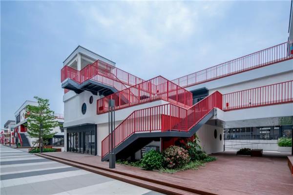 打破界限,城市巨仓的空间唤醒 | 海逸新经济小镇(一期)_3714997