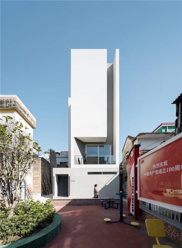 HOUSE d , 顺德白色自建房