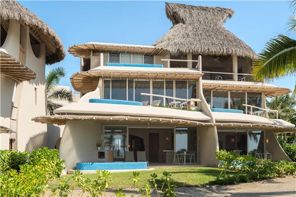 Punta Majahua度假住宅综合体_3732848