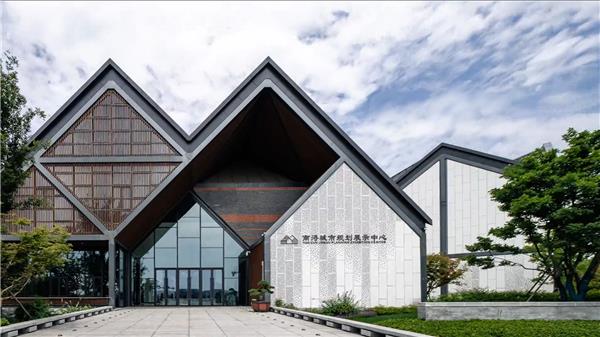 南浔城市规划展览馆#(CADG中国建筑设计研究院)#(XAA建筑事务所)#(城市更新)#(城市展览馆)#(城市展示馆)#(公共建筑设计)#(规划展览馆)#(黄山城市展览馆)#(会展建筑)#(会展设计)#(会展中心)#(混合用途建筑)#(建筑更新项目)#(建筑设计)#(凯州新城规划展览馆)#(兰州城市规划展览馆)#(乐土设计)#(宁波市奉化规划展览馆)#(人文建筑)#(上饶城市规划展览馆)#(苏州相城规划展览馆)#(宿州城市规划展览馆)#(绥化城市规划展览馆效果图)#(唐山城市展览馆)#(乡村振兴)#(烟台开发区规划展览馆方案)#(展馆墙体)#(展会)#(展览馆设计)#(展览建筑)#(展览空间)#(展览中心)#(WutopiaLab)#(亳州城市展览馆)#(城市规划馆)#(城市规划展览馆)#(地下通道)#(恩施州城市规划展览馆)#(福州城市展览馆)#(阜阳规划展览馆)#(公共建筑设计案例)#(公共交通基础设施)#(规划馆)#(建筑)#(建筑改造项目)#(临港新城展览馆)#(南宁规划展览馆)#(萍乡市城市展览馆)#(日照城市规划展览馆)#(设计)#(汤桦建筑设计事务所)#(桐庐城市规划展示馆设计方案)#(土右旗规划展览馆)#(文化建筑)#(文化建筑设计案例)#(吴川城市规划展示馆)#(乡村建筑设计案例)#(乡建设计案例)#(宜昌规划展览馆)#(展馆)#(展馆建筑设计)#(展览馆)#(展览馆墙体)#(展览建筑设计案例)#(展示馆)#(展示中心)#(展示中心设计案例)#(展厅)#(郑东新区城市规划展览馆)#(中国建筑设计研究院)