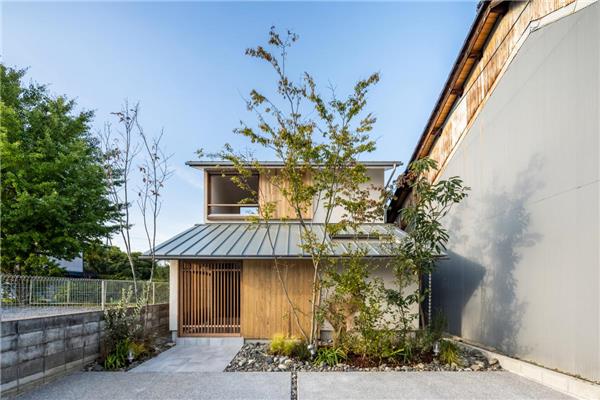 荣之家（Sakae House）#(MDS)#(TomohiroHataArchitectandAssociates)#(别墅)#(島根県立古代出雲歴史博物館)#(公司总部建筑设计)#(混凝土建筑设计)#(建筑更新项目)#(建筑师)#(教育建筑设计)#(居住建筑设计)#(康养建筑设计)#(日本建筑)#(日本建筑设计)#(日本住宅)#(日本著名建筑师)#(日式别墅)#(日式风格别墅)#(日式风格建筑)#(日式建筑)#(日式设计)#(日式室内)#(日式外立面)#(日式住宅)#(香港科技大学建筑设计比赛评审委员会成员)#(养老院)#(FORMKouichiKimuraArchitects)#(fuseatelier)#(HearthArchitects)#(NaoshiKondostudio)#(STUDIOYY)#(白色建筑设计)#(办公建筑设计)#(办公空间)#(办公室)#(别墅设计)#(槙文彦)#(东京大学毕业)#(独栋建筑)#(独栋住宅设计)#(建筑)#(建筑改造项目)#(京都国立近代美術館Data)#(老年住宅设计)#(普利策克奖)#(日本别墅)#(日本建筑风格)#(日本建筑设计案例)#(日本幼儿园建筑设计)#(日式)#(日式风格)#(日式风格住宅)#(日式建筑设计)#(日式养老空间)#(日式住宅建筑设计)#(日式装修)#(畑友洋建筑设计事务所)#(养老建筑设计)#(医疗康养)#(灾后重建项目)#(展厅)#(中国建筑项目)#(住宅建筑设计)