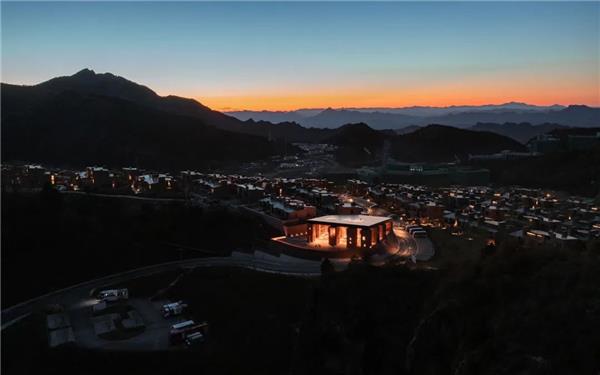 阿那亚金山岭艺术中心