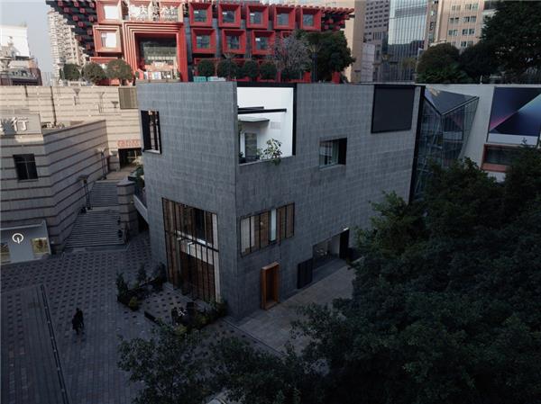半山 · 川餐厅#(HOPEDESIGN尚希设计)#(爱情)#(白色)#(柏高建筑空间设计)#(滨海餐饮空间)#(滨海酒吧)#(滨海咖啡厅)#(滨水建筑设计)#(玻璃幕墙)#(不锈钢)#(餐吧)#(餐馆设计)#(餐厅建筑方案设计)#(餐厅建筑设计)#(餐厅室内设计师)#(餐厅装修)#(餐饮)#(餐饮店外立面)#(餐饮建筑设计案例)#(餐饮空间室内)#(餐饮立面)#(餐饮立面设计)#(餐饮室内)#(创意园区)#(独立)#(蜂窝幻彩铝板)#(钢金属外立面建筑设计)#(工装设计)#(公共)#(黑白灰)#(户外餐厅)#(户外餐饮)#(户外花园餐厅)#(花园餐厅)#(婚礼餐厅)#(婚礼酒店)#(混凝土)#(建筑改造)#(解构艺术)#(镜面)#(酒吧)#(酒吧室内建筑)#(酒店建筑设计案例)#(咖啡厅)#(临海建筑)#(露天咖啡馆)#(露天咖啡厅)#(铝金属外立面建筑设计)#(铝金属外墙建筑设计案例)#(美陈设计)#(美食城)#(美食广场)#(米思建筑)#(农场餐厅)#(农场餐厅设计)#(品牌空间)#(坡屋顶)#(秦皇岛)#(三角形建筑)#(森林餐厅)#(商业建筑设计)#(商业建筑设计案例)#(商业街)#(商业空间)#(商业空间室内)#(商业品牌)#(商业区餐厅)#(商业设施)#(深圳岚舍设计)#(室外餐厅)#(水边餐厅)#(水上餐厅)#(孙铮工作室)#(唐风)#(五架三间设计研究室)#(乡村建筑设计)#(乡村建筑设计案例)#(乡建设计案例)#(新农村建设规划)#(休闲娱乐)#(音乐餐厅设计)#(有点建筑)#(中餐厅)#(中国风餐厅)#(中式餐饮空间)#(中式建筑设计)#(主题餐厅)#(BangkokProjectStudio)#(BEHIVE致野建筑)#(CASATALIA餐厅)#(LDHDESIGN刘道华建筑设计事务所)#(LED灯)#(MUDA慕达建筑)#(滨海公共建筑)#(滨海建筑)#(滨水餐厅)#(玻璃砖建筑设计)#(餐馆)#(餐厅)#(餐厅建筑设计方案)#(餐厅立面)#(餐厅立面图)#(餐厅设计)#(餐厅外观设计)#(餐厅外观设计案例)#(餐厅外立面)#(餐饮案例)#(餐饮店立面)#(餐饮建筑设计)#(餐饮空间)#(餐饮空间设计)#(餐饮立面图)#(餐饮外立面)#(城市更新)#(创意空间)#(度假村设计)#(度假酒店建筑设计)#(饭店)#(钢金属外墙建筑设计案例)#(黑白)#(黑白色调建筑)#(红色店铺设计)#(红色室内)#(淮扬菜餐厅)#(婚礼)#(混合功能建筑)#(火星主题)#(建筑改造更新)#(解构艺术主题餐厅)#(酒馆)#(空间里建筑设计事务所)#(老旧厂房改造更新)#(老旧建筑改造更新)#(连锁酒店设计)#(露天餐厅)#(美陈)#(慕达建筑)#(平介设计)#(坡地餐厅)#(清吧)#(三角建筑)#(商业)#(商业餐饮)#(商业建筑室内设计)#(商业空间餐饮)#(商业空间设计)#(烧烤店)#(深色)#(沈阳)#(室内设计)#(尌林建筑设计事务所)#(素造建筑)#(唐风室内)#(文旅)#(文旅项目)#(乡村振兴)#(乡建项目)#(乡建项目设计)#(小型建筑)#(新农村经济建设)#(亚克力)#(饮食)#(园林餐厅)#(枕水山房)#(中国风室内)#(中式酒店设计)#(住宅)#(自然)