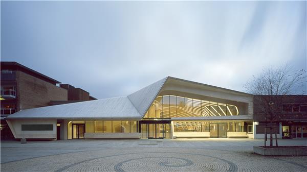 Vennesla图书馆#(AdemArchitecten)#(AdjayeAssociates)#(ALAArchitects)#(aldricbeckmann)#(Blacksheep)#(CannonDesign)#(CarqueroArquitectura)#(ChybikKristofArchitectsandUrbanDesigners)#(CohenLeighArchitects)#(COOPArchitecture)#(DavisBrodyBondAedas)#(EDGEStudio)#(GerberArchitekten)#(HelenHard)#(HelenHardarchitects)#(JKMMArchitects)#(KellMunozArchitects)#(KosloffArchitecture)#(LOTEK)#(MaxDudler)#(MenoMenoPiuArchitects)#(MVRDV)#(NBBJ)#(NTYPE)#(OneByNineStudio)#(OneOOneArchitects)#(PatkauArchitectsandLMArchitecturalGroup)#(PERIPHERIQUESArchitectes)#(RDHArchitects)#(richardbauer)#(SHAU)#(Snohetta)#(SouthwarkCouncil)#(TakaoShiotsukaAtelier)#(大学建筑设计案例)#(大学教学楼设计案例)#(公共建筑设计案例)#(建筑)#(建筑改造)#(乐天设计)#(农贸市场)#(三上建筑事务所)#(设计)#(图书馆8000平方米)#(图书馆案例)#(图书馆建筑设计)#(图书馆平面)#(图书馆平面设计)#(图书馆室内设计)#(文化建筑)#(文化建筑设计案例)#(文化建筑效果图)#(文化中心)#(现代图书馆立面)#(医疗建筑设计案例)#(优秀建筑设计案例)#(阅读)#(10design)#(BCArchitects)#(BCQArquitectura)#(BCWHArchitects)#(BrenacGonzalezetassocies)#(ChiakiAraiUrbanandArchitectureDesign)#(CivicArchitects)#(COBE)#(CoreaMoranArquitectura)#(DavidPremiArchitects)#(EduardodeAlmeida)#(HGA)#(IgniteArchitects)#(JKMM建筑师事务所)#(MDUArchitetti)#(MiguelArrudaArquitectosAssociados)#(MindlinLoebDottoArquitetos)#(MMITARQUITECTOS)#(MoodyNolan)#(OMA)#(OPNArchitects)#(PerkinsWill)#(SchmidtHammerLassenandArchitectus)#(SeARCH)#(spatialpractice)#(公共建筑)#(公共空间)#(公共图书馆)#(观演类建筑)#(建筑更新)#(建筑扩建)#(建筑设计)#(教育建筑)#(教育建筑设计案例)#(剧场设计概念)#(人文建筑)#(社区图书馆设计案例)#(市场)#(铜金属外立面建筑设计)#(铜金属外墙建筑设计案例)#(图书馆)#(图书馆案例分析)#(图书馆大厅)#(图书馆建筑)#(图书馆建筑设计案例)#(图书馆平面图)#(图书馆设计)#(文化)#(文化建筑设计)#(学习中心)#(盐塚隆生建筑事务所)