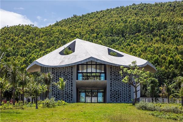 ‘帽子’屋，万花筒办公室与住宅#居住建筑设计 #独栋住宅设计 #越南建筑设计 