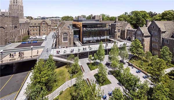 杜克大学西校区景观设计 / Reed Hilderbrand#(CFMollerArchitects)#(ChyutinArchitects)#(KMDG)#(LANDPROCESS)#(ReedHilderbrandLLCLandscapeArchitecture)#(SWAGroup)#(TCL)#(滨海建筑)#(滨海学校)#(波斯顿萨福克大学Roemer广场)#(大学)#(大学广场)#(大学湖景)#(大学水景)#(大学校区)#(大学校园景观)#(大学校园设计)#(风景)#(弗吉尼亚理工学院和州立大学校园总体规划更新)#(高校校园)#(高中校园景观设计)#(规划更新)#(规划设计)#(国外校园景观设计)#(环保学校)#(景观)#(景观设计)#(景色)#(美国SWA景观设计公司)#(日本常叶大学Kusanagi分校区景观)#(生态学校)#(校内景观)#(校园风景)#(校园广场空间设计)#(校园广场设计)#(校园规划)#(校园景观)#(校园景观案例)#(校园景观彩平图)#(校园景观设计)#(校园景观水体)#(校园景观效果图)#(校园景观装置)#(校园绿地设计案例)#(校园水景)#(校园植物景观)#(学校)#(学校建筑)#(学校绿化园林设计)#(循环经济景观设计)#(以色列BGU大学入口广场)#(优秀景观设计作品)#(AndropogonAssociates)#(DESIGNNETWORKASSOCIATES)#(Sasaki)#(STGKInc)#(奥尔胡斯大学校园景观)#(滨水学校)#(城市农场)#(大学规划)#(大学景观设计)#(大学景观设计案例)#(大学校园)#(大学校园湖景)#(大学校园景欢规划)#(大学校园水景)#(低碳景观)#(高校景观设计)#(广场设计)#(规划)#(景观规划)#(景观水体)#(热带校园)#(日本九州产业大学景观设计)#(设计)#(生态校园)#(水体)#(泰国国立法政大学屋顶有机农场)#(托马斯杰斐逊大学卢伯特广场)#(悉尼大学校园景观设计)#(校内景观设计)#(校园场地设计)#(校园道路)#(校园广场)#(校园湖景)#(校园建筑)#(校园景观案例分析)#(校园景观分析)#(校园景观平面)#(校园绿地设计)#(校园绿地设计方案)#(校园绿化设计)#(校园设计)#(校园水体)#(校园休息)#(校园园林景观案例)#(校园园林设计)#(学校景观设计)#(优秀景观案例)#(优秀景观设计案例)