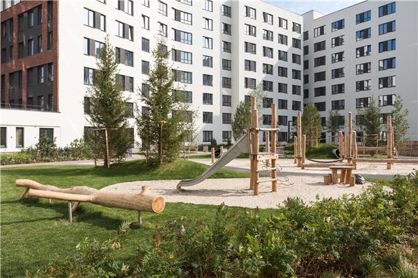 阳光社区，叶卡捷琳堡新住区庭院景观 / S P Architektura Krajobrazu_3787137