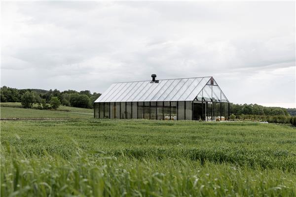 田野中的钻石，ANG 米其林餐厅 / NORM Architects