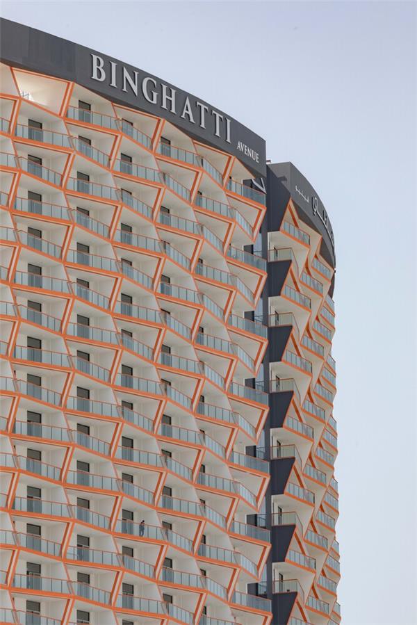 Binghatti Avenue 住宅 / Binghatti#(28平米小公寓装修图片)#(30平复式公寓装修图片)#(AAVPArchitecture)#(AntonioCitterioPatriciaViel)#(ArupAssociates)#(AtelierduPont)#(BaumschlagerEberleArchitekten)#(BernardKhouryDW5)#(Binghatti)#(CarazoArquitectura)#(ChristopheRousselle)#(CinoZucchiArchitetti)#(ColdefyAssociatesArchitectsUrbanPlanners图片不能另存)#(CreativeCrewsLtd)#(deklevagregoricarchitects)#(EckersleyOCallaghan)#(HeatherwickStudio)#(HenriquezPartnersArchitects)#(herisalliStudio)#(HypeStudio)#(MAD建筑事务所)#(MEMOLAESTUDIO)#(MosheSafdie)#(nicolaslaisnarchitectes)#(OMA)#(penda槃达中国)#(SomdoonArchitects)#(spatialpractice)#(StefanoBoeriArchitetti)#(StudioPrecht)#(UNStudio)#(ZahaHadidArchitects)#(滨海公寓)#(滨水公寓)#(彩色建筑)#(超现实主义公寓)#(多层公寓)#(多层住宅)#(方)#(方盒)#(方盒子)#(方建筑)#(方形建筑)#(高层城市住宅)#(高层公寓)#(高层建筑鸟瞰住宅)#(高层楼房)#(高层住宅)#(高层住宅建筑)#(高层住宅建筑方案)#(高层住宅设计)#(高层住宅现代)#(公建化立面洋房)#(公寓建筑)#(公寓立面)#(公寓楼)#(公寓平立剖)#(公寓设计)#(公寓室内)#(公寓外立面设计)#(公寓住宅外立面)#(公园)#(海边公寓)#(海滨公寓)#(韩国公寓)#(韩国住宅)#(花园住宅)#(集合住宅)#(简约风格)#(建筑设计)#(建筑综合体)#(酒店式公寓装修图片)#(居住建筑设计)#(居住建筑设计案例)#(居住区设计)#(老旧建筑改造更新)#(立面设计)#(绿植墙)#(秘鲁利马)#(摩天大楼)#(摩天楼)#(槃达建筑)#(漂亮的壁纸)#(青年公寓)#(竖直绿化)#(双子楼)#(水滨公寓)#(特色酒店)#(体块 体块 穿插)#(体块推敲)#(隈研吾建筑都市设计事务所)#(现代风格)#(现代高层住宅)#(小区高层楼房)#(小区规划住宅设计)#(小区住宅设计)#(小型居住区平面)#(沿海公寓)#(一起设计)#(游泳池)#(住宅)#(住宅公建化立面)#(住宅公寓楼)#(住宅架空层)#(住宅楼)#(住宅塔楼)#(著名住宅)#(40多平米公寓装修图片)#(ADEPT)#(alab)#(BIG)#(BreatheArchitecture)#(CFMllerArchitects)#(FJMTStudio)#(HALArchitects)#(loft单身公寓装修图片)#(MVRDV)#(OpenboxArchitects)#(PaulaSantosArquitectura)#(PietriArchitectes)#(Sasaki)#(SCDA)#(SPARK)#(StudioFarrisArchitects)#(StudioMK27)#(SubvertStudio)#(TVK)#(多层建筑)#(多层建筑设计)#(多层住宅建筑)#(高层建筑)#(高层建筑住宅鸟瞰)#(高层设计理念)#(高层住宅鸟瞰)#(高层住宅设计案例)#(公寓)#(公寓翻新改造)#(公寓景观)#(公寓楼外观)#(公寓平面)#(公寓住宅)#(公寓住宅楼)#(公寓住宅设计)#(拱形建筑)#(国际酒店)#(皇冠房地产集团)#(混合建筑)#(简约公寓)#(简约现代)#(建筑)#(精选高层住宅)#(酒店)#(居住)#(居住建筑)#(居住区)#(居住区案例)#(居住区平面)#(立面)#(让努维尔)#(商业综合体)#(设计)#(水边公寓)#(塔楼)#(陶瓷外墙)#(网红建筑)#(文化街道)#(屋顶设计)#(现代风格高层住宅)#(现代风格高层住宅立面)#(现代住宅立面高层)#(小区公寓)#(意欧雅建筑设计)#(住宅公寓)#(住宅建筑)#(住宅建筑设计)#(住宅建筑设计案例)#(住宅立面)#(住宅设计)#(住宅效果图)