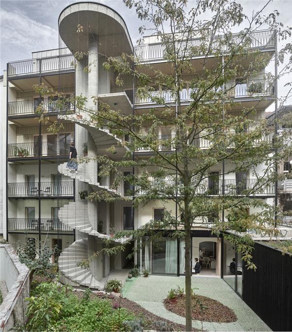 林茨的城镇之家 / mia2/Architektur
