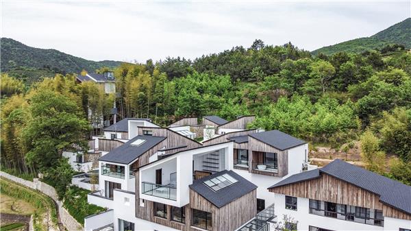 安徽清溪行馆乡村民宿 / 一本造建筑工作室#(BrunoLucasDias)#(CCDI卝智室内设计)#(DASLab)#(DPD设计)#(MAT超级建筑事务所)#(MoinhodasFragas)#(StudioDali时地建筑)#(SUNLAY三磊)#(VillalbadelosBarros旅馆)#(阿科米星)#(白沙澳青年旅舍加建工程)#(伴屋)#(北方的院子民宿)#(北京后院民宿二期)#(北京無隐建筑)#(本末)#(本哲建筑)#(别墅)#(别苑民宿)#(滨水度假)#(餐厅设计)#(藏式建筑)#(超现实主义)#(成都上喜龙园精品酒店)#(城市更新)#(传统村落保护与可持续发展)#(创新)#(创意民宿)#(大乐之野庾村民宿)#(度假酒店设计)#(度假民宿)#(防腐木格栅立面)#(服务性建筑设计)#(改造)#(钢结构瞭望塔)#(格筑设计)#(公共建筑设计)#(杭州全文室内设计)#(杭州时上建筑空间设计事务所)#(胡同咖啡)#(胡同民宿)#(花间堂)#(建筑设计)#(京都GuestHouse合庭)#(经济发展)#(居住建筑设计)#(拉萨)#(老旧建筑改造更新)#(李益中空间设计)#(临水民宿)#(旅馆)#(旅舍)#(旅游)#(旅游民宿)#(美丽乡村)#(民居)#(民居改造案例)#(民居院落)#(民宿)#(民宿大厅)#(民宿大厅照片)#(民宿房子)#(民宿规划)#(民宿建筑)#(民宿接待室)#(民宿酒店)#(民宿酒店规划)#(民宿立面)#(民宿设计)#(民宿摄影)#(民宿庭院)#(民宿外立面)#(民宿外院设计)#(民宿小房子)#(民宿意向图)#(莫干山凤凰居民宿)#(莫干山裸心堡度假村)#(木屋酒店设计案例)#(农村改造更新提升)#(青骊民宿酒店)#(青年旅馆)#(青年旅舍)#(山地酒店)#(山地酒店建筑)#(上海天华建筑设计)#(尌林建筑设计事务所)#(水边)#(素建筑)#(特色住宿)#(土家风情)#(土家族风格)#(威坪民宿)#(文化建筑设计)#(文旅商业设施)#(文旅项目)#(西安本末装饰设计有限公司)#(西坡2号农舍民宿)#(西坡5号农舍民宿)#(西坡6号农舍民宿)#(西坡8号农舍民宿)#(西塘老宅改建客栈)#(西窑头村)#(溪里方九房三堂民宿)#(氙建筑)#(现代风格民宿)#(现代简约民宿)#(乡村改造)#(乡村建设)#(乡村旅居)#(乡村民宿酒店)#(乡村民宿设计案例)#(乡村振兴)#(乡建项目)#(小清新民宿)#(小型酒店)#(晓辉设计工作室)#(斜屋顶)#(新农村)#(休耕)#(休闲)#(严迅奇建筑师事务所)#(亿端国际设计)#(驿站案例)#(驿站设计)#(驿站设计案例)#(浥尘客舍)#(预制森林木屋)#(云见精品度假民宿)#(云漫松间民宿)#(云南丽江白沙古镇酒店)#(直造建筑事务所)#(中国美术学院风景建筑设计研究总院有限公司)#(中式别墅景观)#(住宅)#(著名住宅)#(装饰)#(AArchitects)#(anySCALE任督设计)#(Atelierba)#(BLUE建筑设计事务所)#(ms)#(NhaNhim民宿)#(PeppasNArchitects)#(WutopiaLab)#(八荒设计)#(百子甲壹)#(北京海岸设计)#(北京无隐装饰设计有限公司)#(北京無隐建筑空间设计事务所)#(本末装饰设计有限公司)#(滨水建筑)#(滨水民宿)#(藏族风格)#(藏族元素)#(城外建筑设计事务所)#(传统民居创新设计案例)#(传统民居改造设计)#(传统民居改造设计案例)#(大乐之野谷舍精品民宿)#(大料建筑)#(第五立面)#(度假)#(度假村)#(度假酒店)#(亘建筑事务所)#(公共基础设施)#(海南海暇民宿)#(杭州栖云民宿精品酒店)#(红石山房民宿)#(洪雪松木)#(虹越)#(虹越花卉小镇民宿改造设计)#(会所民宿)#(惠州龙门爱树民宿)#(辑画设计)#(间外建筑工作室)#(建筑)#(建筑改造)#(江南民宿)#(交流空间)#(静谧室内设计工作室)#(酒店)#(酒店建筑)#(酒店建筑设计)#(酒店建筑设计案例)#(酒店立面)#(酒店平面)#(酒店设计)#(聚会)#(聚会民宿)#(客栈)#(老房改造)#(老旧建筑改造)#(老旧建筑更新)#(林栖谷隐)#(鹿饮溪民宿)#(旅馆设计)#(裸心堡度假村)#(蒙古民宿设计)#(民宿案例分析)#(民宿度假)#(民宿改造)#(民宿建筑设计)#(民宿酒店设计)#(民宿平面)#(民宿庭院设计)#(民宿小酒店设计)#(民宿院子)#(陌野乡墅)#(莫干山度假酒店)#(农家乐建筑)#(偏离设计)#(坡屋顶)#(璞素民宿)#(栖也Habita民宿)#(青年旅社)#(青舍客栈)#(任督设计)#(三文建筑何崴工作室)#(森上设计)#(山地)#(山地建筑)#(山地建筑设计)#(山地酒店设计)#(山地旅馆)#(山地民宿建筑)#(山地民宿设计)#(商业建筑)#(商业建筑设计)#(商业庭院)#(上海高目建筑设计事务所)#(上泗安乡宿酒店)#(设计)#(四川阆中)#(太阳)#(特色民宿)#(庭院)#(庭院设计)#(土家文化)#(土家族)#(土家族文化)#(外观)#(婺源天净沙)#(厦门喜玛拉雅设计装修)#(现代中式民宿)#(乡村)#(乡村度假民宿酒店)#(乡村房屋立面)#(乡村规划)#(乡村建筑设计)#(乡村旅馆)#(乡村旅游酒店)#(乡村民宿)#(乡村小筑)#(香格里拉言意酒店)#(小旅馆设计)#(小型旅馆)#(小型驿站)#(小院)#(休闲餐饮)#(休闲娱乐)#(旭可建筑)#(一本造)#(一本造建筑工作室)#(一舍山居)#(隐逸水镇)#(右见设计)#(渝舍印象民宿)#(云朵酒店改造项目)#(震后重建)#(中国民居)#(住宿)#(住宅设计)