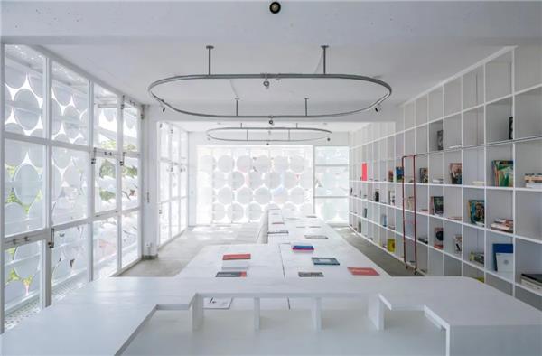 桶盖表皮，CNAD 艺术工艺设计中心 / Ramos Castellano Arquitectos_3798040