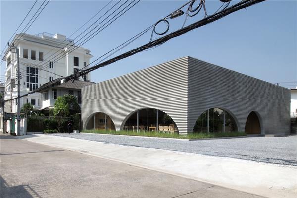Khao Niao 餐厅与Onda 咖啡厅 / ASWA