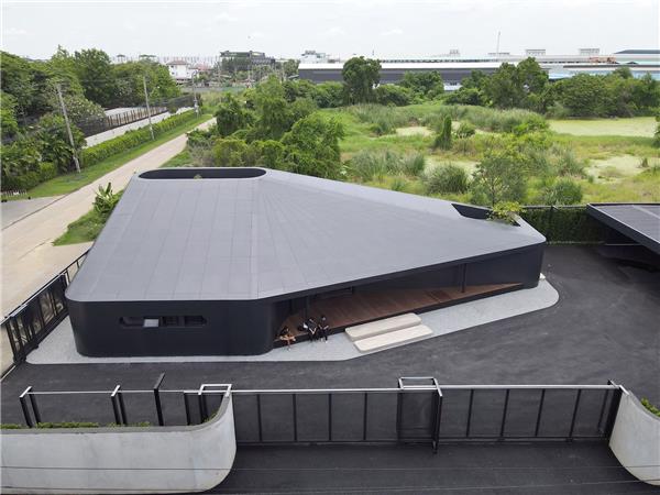 SLOT办公室 / ASWA#(AlexisDornier)#(ASWA)#(DavidChipperfieldArchitectsBerlin)#(KrisnaCheungArchitects)#(LAtelierBergerMila)#(LESSARCHITECTS)#(MariaMilansStudio)#(RamosCastellanoArquitectos)#(RichardParrAssociates)#(Studioii)#(teamSTAR)#(WorrellYeungArchitecture)#(办公大楼)#(办公建筑设计案例)#(办公设施)#(办公综合体)#(别墅)#(玻璃砖建筑设计)#(车库)#(城市更新)#(创意办公室)#(创意工作室)#(创意空间)#(创意幕墙)#(独立住宅设计)#(多功能住宅)#(二层综合楼)#(钢金属外墙建筑设计案例)#(工作舱)#(工作室建筑设计)#(公共机构设施)#(公共建筑设计)#(公司总部大楼)#(观景台)#(混合用途建筑)#(混合住宅)#(加州明亮风格)#(简约工作室)#(建筑更新)#(建筑设计)#(建筑综合体)#(郊区办公)#(郊区办公建筑)#(郊区办公项目)#(金属网)#(酒店民宿设计)#(旧屋翻新)#(居住建筑设计)#(居住空间)#(空间设计)#(老旧建筑改造更新)#(历史建筑保护更新)#(联排别墅)#(伦敦)#(美术)#(美术馆)#(民宿建筑设计案例)#(人文建筑)#(山地住宅设计)#(商业项目)#(室内设计)#(铜金属外立面建筑设计)#(铜金属外墙建筑设计案例)#(瓦片)#(文化建筑设计)#(小型办公楼)#(小型商业办公)#(小型写字楼)#(写字楼)#(艺术家工作室)#(艺术廊)#(艺术中心)#(音乐建筑)#(英国)#(越南)#(再利用)#(展览空间)#(展廊)#(竹)#(竹幕墙)#(竹子)#(住宅)#(123architects)#(AnnaEugeniBach)#(BLOCOArquitetos)#(ClaytonKorte)#(DeadlineArchitects)#(DesignAssociatesNakamura)#(DidierFiuzaFaustino)#(ForstbergLing)#(GrzywinskiPons)#(HoKhueArchitects)#(KIRKStudio)#(modalarchitecture)#(NAMArquitectura)#(OlsonKundig)#(Ruetemple)#(StudioModijefsky)#(办公建筑)#(办公建筑设计)#(办公空间)#(办公空间景观)#(办公楼)#(办公室)#(办公室景观)#(创新中心)#(创意工作室设计)#(创意空间建筑)#(创意空间设计)#(创意空间室内)#(单层坡顶办公楼)#(独栋住宅设计)#(多功能)#(多功能办公空间)#(多功能建筑)#(二层办公楼)#(钢金属外立面建筑设计)#(工作室)#(工作室建筑)#(工作室建筑设计案例)#(工作室设计)#(工作室外立面)#(共享空间)#(混合用途住宅)#(混合住宅平面图)#(建筑)#(建筑师私宅)#(旧建筑改造)#(居住建筑)#(空间改造)#(联排别墅平立剖)#(木结构建筑设计)#(偏离设计)#(企业集团大楼)#(人文)#(山地建筑设计)#(商业建筑设计)#(商业建筑设计案例)#(商业设施)#(商业综合体)#(设计)#(设计师)#(设计师工坊)#(设计师工作室)#(生态建筑)#(私宅)#(文化中心)#(细钢棒)#(乡村办公)#(乡村建筑设计)#(小办公楼设计)#(小办公楼设计效果图)#(小型办公建筑设计案例)#(小型混合住宅)#(咬合式青铜合金金属屋面)#(艺术家私宅)#(音乐工作室)#(音乐家住宅)#(展览建筑设计)#(住宅建筑设计)