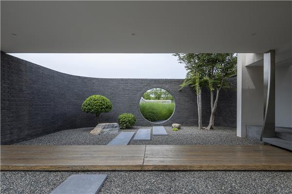 北京Cloud艺术中心  / TEMP#(BIAD)#(BuroOleScheeren)#(CieMAYUarchitects)#(DOMANI东仓建设)#(LinkArc建筑事务所)#(OMA)#(TAOA)#(TEMP)#(ZahaHadidArchitects)#(白色建筑)#(本土设计研究中心)#(滨水)#(滨水艺术馆)#(仓储改造)#(产业园区)#(昌吉)#(城市更新)#(城市空间)#(大剧院)#(大舍建筑)#(大师作品)#(档案馆)#(地标)#(地标建筑)#(多功能空间)#(儿童活动空间)#(房子和诗建筑事务所)#(非常建筑)#(覆土建筑设计)#(改造)#(概念)#(工厂改造)#(公共建筑)#(公共建筑设计)#(公共空间)#(公共文化建筑)#(公共文化艺术中心)#(公共文化中心)#(广场)#(海螺建筑)#(海螺形建筑)#(赫尔佐格德梅隆事务所)#(红砖建筑)#(花园办公)#(环形中庭)#(环状)#(会展建筑)#(会展中心)#(混合用途建筑)#(混凝土建筑设计)#(迹建筑事务所)#(建筑改造更新)#(建筑设计)#(建筑室内一体化)#(建筑营)#(经济发展)#(九江)#(旧建新建)#(剧场)#(开放空间设计)#(看台)#(空格建筑事务所)#(拉斯维加斯)#(老旧建筑改造更新)#(乐土设计)#(临水艺术馆)#(露台剧场)#(旅游)#(铝镁锰板)#(伦敦)#(螺旋建筑)#(曼景建筑)#(美术馆)#(美术馆建筑设计案例)#(莫比乌斯环)#(莫比乌斯环建筑)#(南昌当代艺术馆)#(南昌艺术馆)#(清水混凝土)#(曲线)#(人文建筑)#(商业摄影基地)#(设计实验室)#(社区公共空间)#(社区中心)#(示范区建筑设计)#(水边)#(水景)#(陶磊)#(体验中心)#(体育场馆)#(图书馆建筑设计案例)#(文化活动中心)#(文化建筑设计)#(文化艺术中心)#(文旅项目)#(乡村振兴)#(乡建项目设计)#(相对建筑)#(效果图)#(寻常设计事务所UsualStudio)#(演播建筑设计案例)#(艺术馆)#(艺术馆立面)#(艺术馆平面)#(艺术馆平面图)#(艺术活动中心)#(艺术家工作室)#(艺术建筑)#(艺术文化中心)#(艺术展厅)#(艺术中心)#(游客服务中心)#(圆)#(圆形建筑)#(圆形景观)#(圆形中庭)#(运河文化)#(展馆设计)#(展览空间)#(展览空间设计)#(展览类建筑设计)#(展示建筑设计)#(展示空间)#(浙江)#(浙江大学建筑设计研究院)#(郑东新区)#(中国建筑设计研究院本土设计研究中心)#(中庭设计)#(著名建筑师)#(筑境设计)#(自然)#(CCDI悉地国际)#(gad)#(JA杰恩设计)#(line建筑事务所)#(MAD)#(Mecanoo)#(METAProject)#(MVRDV)#(TAO)#(UrbanTect都市架构建筑事务所)#(ZahaHadid)#(阿科米星建筑设计事务所)#(白色)#(办公建筑)#(办公建筑设计)#(办公空间)#(办公楼)#(办公室)#(办公室景观)#(被动式建筑)#(标志性建筑)#(表演艺术中心)#(滨水建筑)#(仓库)#(仓库改造)#(成都中意文化艺术交流中心之中华馆景观设计)#(大型艺术馆)#(单体建筑)#(儿童活动场地)#(儿童艺术中心)#(方未建筑事务所)#(服装设计办公)#(服装设计中心)#(高科技场所)#(歌剧院)#(工业建筑改造)#(工业建筑改造更新)#(公共)#(公共建筑设计案例)#(红砖)#(红砖立面)#(红砖艺术中心)#(湖畔展馆)#(画廊)#(混凝土)#(袈蓝建筑)#(建筑)#(景观建筑一体化)#(旧建改造)#(开放空间)#(礼堂)#(临水建筑)#(刘宇扬建筑事务所)#(铝金属外立面建筑设计)#(铝金属外墙建筑设计案例)#(螺旋形建筑)#(媒体聚落)#(坡屋顶)#(球体建筑)#(日清设计)#(山水秀)#(商业建筑)#(商业建筑设计)#(商业建筑设计案例)#(商业综合体)#(商业综合体建筑设计)#(设计)#(深圳)#(深圳华森建筑与工程设计顾问有限公司)#(市民文化活动中心)#(双螺旋)#(肆零建筑)#(汤桦建筑设计)#(体育运动中心)#(温州)#(文化馆)#(文化建筑)#(文化建筑景观)#(文化建筑设计案例)#(文化交流中心)#(文化展馆)#(文化中心)#(文化中心抄绘)#(屋顶曲面)#(乡村改在)#(乡村建筑)#(乡村建筑设计)#(乡村艺术馆)#(小型艺术馆)#(斜坡建筑)#(新疆)#(形象地标)#(休闲娱乐)#(演播建筑设计)#(一体化设计)#(艺术馆效果图)#(艺术建筑设计)#(艺术空间)#(艺术文化建筑)#(艺术展)#(艺术中心立面)#(音乐厅)#(游客集散)#(游客中心)#(游客中心效果图)#(娱乐场所)#(圆形)#(运河主题)#(扎哈·哈迪德)#(展馆)#(展览馆)#(展览建筑设计)#(展览类建筑)#(展示中心)#(展厅)#(中庭)#(朱锫建筑设计事务所)