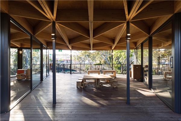 鸮鹦鹉溪幼儿学习中心 / Collingridge And Smith Architects_3798658
