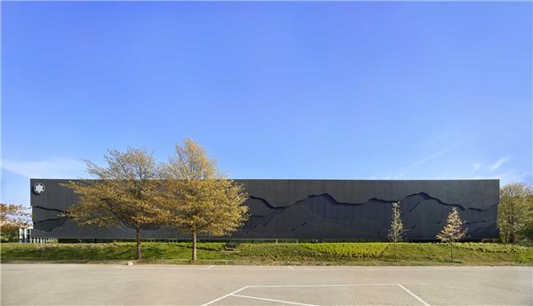 “万宝龙之家”万宝龙豪斯展览中心 / Nieto Sobejano Arquitectos#展厅 #展馆 #NietoSobejanoArquitectos 