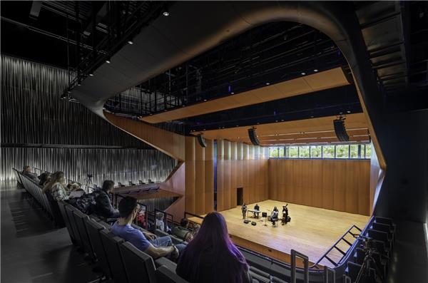 圣十字学院先锋表演艺术中心 / Diller Scofidio ＋ Renfro_3798940