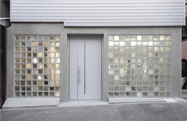 艺术展廊和工作室 / Jun Murata/JAM#(AlexisDornier)#(ASWA)#(DavidChipperfieldArchitectsBerlin)#(KrisnaCheungArchitects)#(LAtelierBergerMila)#(LESSARCHITECTS)#(MariaMilansStudio)#(RamosCastellanoArquitectos)#(RichardParrAssociates)#(Studioii)#(teamSTAR)#(WorrellYeungArchitecture)#(办公大楼)#(办公建筑设计案例)#(办公设施)#(办公综合体)#(别墅)#(玻璃砖建筑设计)#(车库)#(城市更新)#(创意办公室)#(创意工作室)#(创意空间)#(创意幕墙)#(独立住宅设计)#(多功能住宅)#(二层综合楼)#(钢金属外墙建筑设计案例)#(工作舱)#(工作室建筑设计)#(公共机构设施)#(公共建筑设计)#(公司总部大楼)#(观景台)#(混合用途建筑)#(混合住宅)#(加州明亮风格)#(简约工作室)#(建筑更新)#(建筑设计)#(建筑综合体)#(郊区办公)#(郊区办公建筑)#(郊区办公项目)#(金属网)#(酒店民宿设计)#(旧屋翻新)#(居住建筑设计)#(居住空间)#(空间设计)#(老旧建筑改造更新)#(历史建筑保护更新)#(联排别墅)#(伦敦)#(美术)#(美术馆)#(民宿建筑设计案例)#(人文建筑)#(山地住宅设计)#(商业项目)#(室内设计)#(铜金属外立面建筑设计)#(铜金属外墙建筑设计案例)#(瓦片)#(文化建筑设计)#(小型办公楼)#(小型商业办公)#(小型写字楼)#(写字楼)#(艺术家工作室)#(艺术廊)#(艺术中心)#(音乐建筑)#(英国)#(越南)#(再利用)#(展览空间)#(展廊)#(竹)#(竹幕墙)#(竹子)#(住宅)#(123architects)#(AnnaEugeniBach)#(BLOCOArquitetos)#(ClaytonKorte)#(DeadlineArchitects)#(DesignAssociatesNakamura)#(DidierFiuzaFaustino)#(ForstbergLing)#(GrzywinskiPons)#(HoKhueArchitects)#(KIRKStudio)#(modalarchitecture)#(NAMArquitectura)#(OlsonKundig)#(Ruetemple)#(StudioModijefsky)#(办公建筑)#(办公建筑设计)#(办公空间)#(办公空间景观)#(办公楼)#(办公室)#(办公室景观)#(创新中心)#(创意工作室设计)#(创意空间建筑)#(创意空间设计)#(创意空间室内)#(单层坡顶办公楼)#(独栋住宅设计)#(多功能)#(多功能办公空间)#(多功能建筑)#(二层办公楼)#(钢金属外立面建筑设计)#(工作室)#(工作室建筑)#(工作室建筑设计案例)#(工作室设计)#(工作室外立面)#(共享空间)#(混合用途住宅)#(混合住宅平面图)#(建筑)#(建筑师私宅)#(旧建筑改造)#(居住建筑)#(空间改造)#(联排别墅平立剖)#(木结构建筑设计)#(偏离设计)#(企业集团大楼)#(人文)#(山地建筑设计)#(商业建筑设计)#(商业建筑设计案例)#(商业设施)#(商业综合体)#(设计)#(设计师)#(设计师工坊)#(设计师工作室)#(生态建筑)#(私宅)#(文化中心)#(细钢棒)#(乡村办公)#(乡村建筑设计)#(小办公楼设计)#(小办公楼设计效果图)#(小型办公建筑设计案例)#(小型混合住宅)#(咬合式青铜合金金属屋面)#(艺术家私宅)#(音乐工作室)#(音乐家住宅)#(展览建筑设计)#(住宅建筑设计)