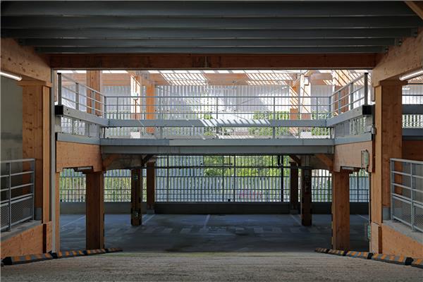 Treed It 停车楼 / Saison Menu Architectes Urbanistes_3800547