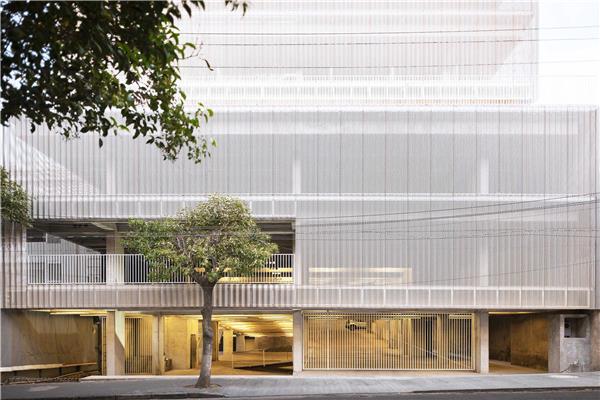 圣何塞综合楼 / FRPO Rodriguez Oriol_3800582