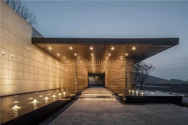 华润·公园九里售楼处 / 朴乔景观#铜金属外墙建筑设计案例 #铜金属外立面建筑设计 #黄铜构架 