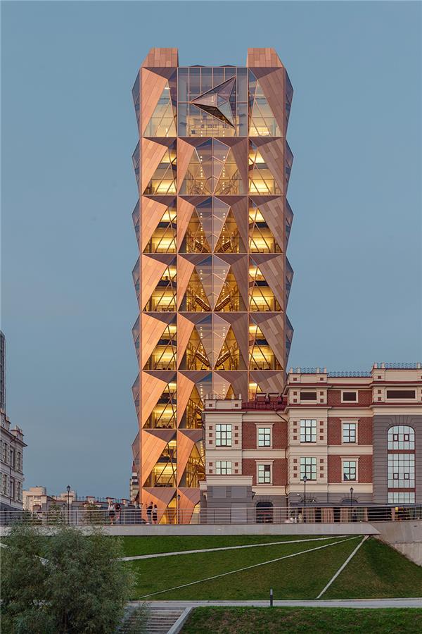 RCC总部大楼  / Foster ＋ Partners