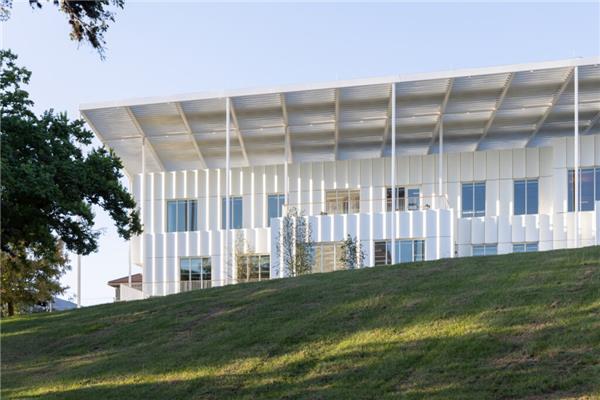 Houston Endowment 总部 / Kevin Daly Architects#(123architects)#(AdrianSmithGordonGillArchitecture)#(AlbinaYard办公楼)#(BDP)#(BLOCOArquitetos)#(ClaytonKorte)#(DeadlineArchitects)#(DidierFiuzaFaustino)#(EncoreHeureuxArchitectes)#(ForstbergLing)#(GoogleSpruceGoose)#(HENN海茵建筑)#(HoKhueArchitects)#(LEVERArchitecture)#(MCA建筑设计)#(MVRDV)#(SaraivaAssociados)#(TaillandierArchitectesAssocies)#(TakuSakaushiOFDA)#(办公大楼设计)#(办公建筑)#(办公建筑设计)#(办公空间)#(办公空间景观)#(办公楼)#(办公楼建筑设计案例)#(办公室)#(办公室大楼)#(办公室景观)#(办公室外观)#(办公室总部外观)#(厂房改造)#(创新中心)#(创意工作室设计)#(创意空间建筑)#(创意空间设计)#(创意空间室内)#(单层坡顶办公楼)#(低层办公楼)#(低碳建筑)#(独栋住宅设计)#(多层办公建筑)#(多层办公楼)#(二层办公楼)#(高层办公)#(工作室)#(工作室建筑)#(工作室设计)#(工作室外立面)#(公司大楼)#(共享空间)#(混合用途住宅)#(混合住宅平面图)#(集团总部办公楼)#(建筑)#(建筑办公楼)#(建筑改造)#(旧建筑改造)#(空间改造)#(楼景观)#(企业办公)#(企业总部大楼)#(山地建筑设计)#(商业办公楼设计)#(商业建筑)#(商业建筑设计)#(设计)#(设计师)#(设计师工坊)#(设计师工作室)#(生态建筑)#(私宅)#(现代办公建筑)#(现代高层办公)#(现代企业总部)#(乡村办公)#(乡村建筑设计)#(小办公楼设计)#(小办公楼设计效果图)#(小型混合住宅)#(写字楼案例)#(新卑尔根综合体)#(咬合式青铜合金金属屋面)#(艺术家私宅)#(展览建筑设计)#(重建)#(住宅建筑设计)#(著名办公建筑案例分析)#(综合办公建筑案例)#(综合体)#(总部)#(总部办公楼)#(总部办公室)#(总部大楼)#(总部大楼设计)#(AlexisDornier)#(ArcherArchitects)#(ASWA)#(AtelierPROarchitects)#(BronsvoortBlaakArchitecten)#(CMMimarlik)#(ConradN希尔顿基金会总部一期)#(DavidChipperfieldArchitectsBerlin)#(Form4Architecture)#(INNOCAD)#(KevinDalyArchitects)#(MariaMilansStudio)#(MoodyNolan)#(PerkinsWill)#(RichardParrAssociates)#(Studioii)#(TDBArquitectura)#(teamSTAR)#(vynerstreet办公楼)#(ZGF)#(办公大楼)#(办公高层)#(办公建筑设计案例)#(办公楼大门)#(办公设施)#(办公综合楼)#(办公综合体)#(办公总部)#(玻璃砖建筑设计)#(城市更新)#(创意办公室)#(创意工作室)#(创意空间)#(创意幕墙)#(低层办公楼效果图)#(低碳绿色环保)#(独栋办公)#(镀铜板条)#(多层办公楼设计案例)#(多层写字楼)#(多层综合办公建筑)#(多功能住宅)#(二层综合楼)#(翻新)#(改造)#(工作室建筑设计)#(公共空间)#(公司总部)#(公司总部大楼)#(国外建筑设计)#(混合钢)#(混合住宅)#(集团总部)#(简约工作室)#(建筑更新)#(建筑设计)#(建筑修复)#(建筑综合体)#(交叉层压木材CLT)#(郊区办公)#(郊区办公建筑)#(郊区办公项目)#(旧屋翻新)#(居住建筑设计)#(居住空间)#(空间设计)#(老旧建筑改造更新)#(企业办公大楼)#(企业办公楼)#(企业总部)#(企业总部办公楼)#(山地住宅设计)#(商业)#(商业办公)#(商业项目)#(生态建筑案例)#(室内设计)#(铜金属外立面建筑设计)#(铜金属外墙建筑设计案例)#(微软公司办公楼)#(文化建筑设计)#(现代办公楼)#(现代风格办公楼)#(小型办公楼)#(小型商业办公)#(写字办公楼)#(写字楼)#(写字楼大门)#(写字楼设计案例)#(艺术家工作室)#(艺术廊)#(展廊)#(竹)#(竹幕墙)#(竹子)#(住宅)#(著名办公楼)#(总部办公)#(总部办公楼设计)