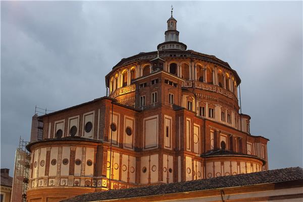 圣玛丽亚德拉格拉齐（Santa Maria della Grazie），米兰（1490）#(文艺复兴建筑)#(门柱造型)#(文艺复兴)#(造型柱)