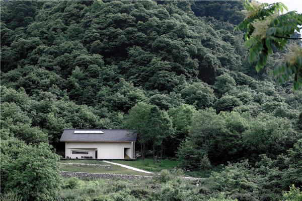 秦岭宿集 空山九帖书店·王维的寂寞、山果落餐厅 / STUDIO QI 建筑事务所_3813967