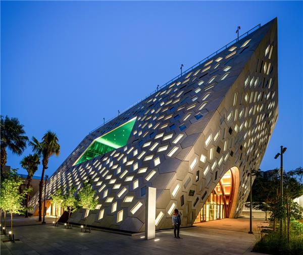 奥黛丽·艾玛斯馆(Audrey Irmas Pavilion) / OMA#宗教建筑设计案例 #文化建筑设计案例 