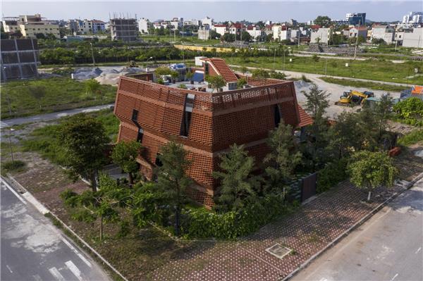 瓦巢之家 / H P Architects#住宅建筑设计案例 #居住建筑设计案例 #独栋住宅设计案例 