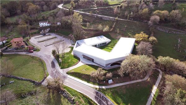 Cantabria 岩石艺术中心 / Sukunfuku Studio#文化建筑设计案例 #艺术建筑设计案例 #艺术中心 